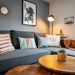 Apartamento Treehouse - Kids Paradise - - Ssc *